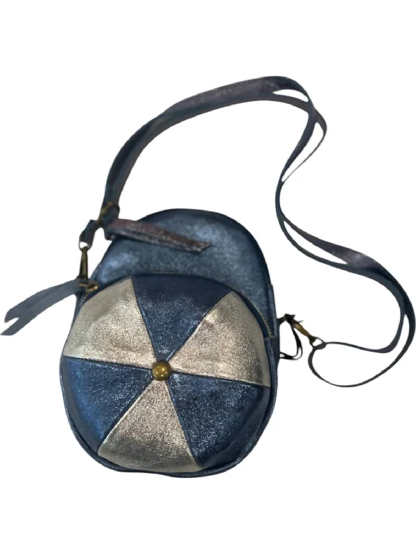 Women's Spin Me Round Purse Bag In Royal