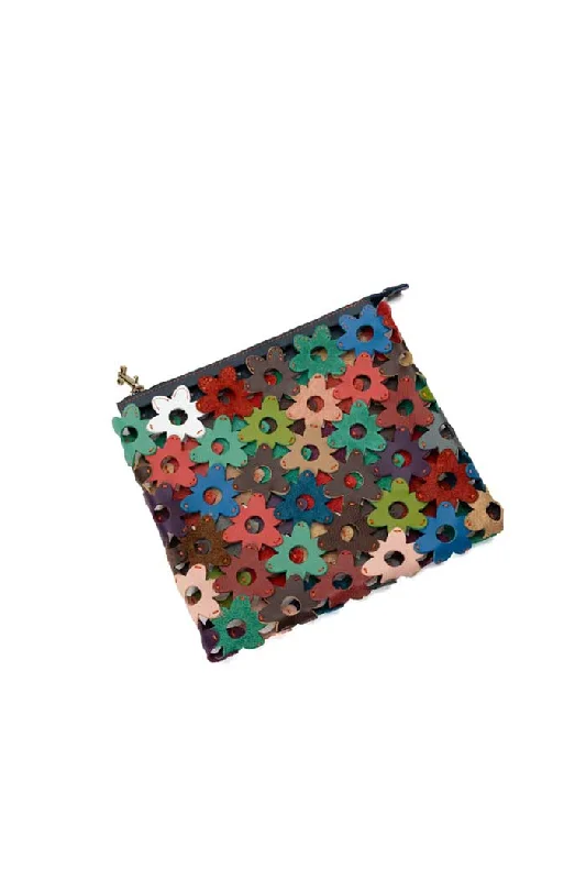 The Daisy Interlocking Leather Clutch Medium Multicolor