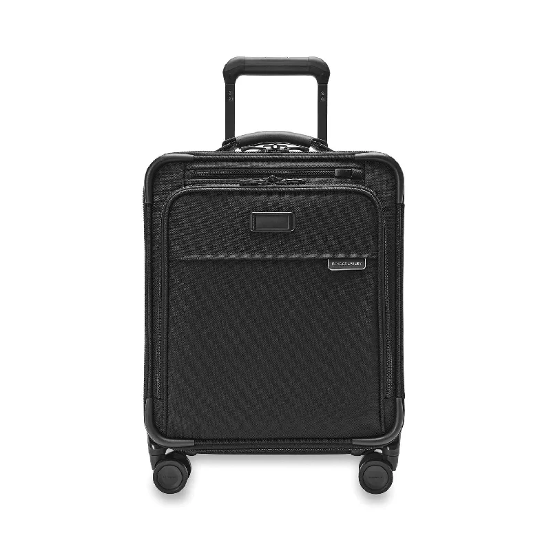 Briggs & Riley Baseline Compact 19" Carry-On Expandable Spinner