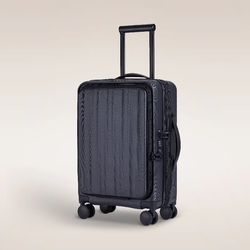 Verage® Greenwich 20" Carry-on Hardside Expandable Spinner Luggage